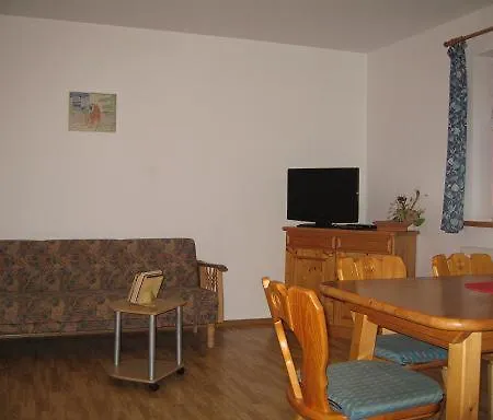 Gastehaus Haibach Apartmán *